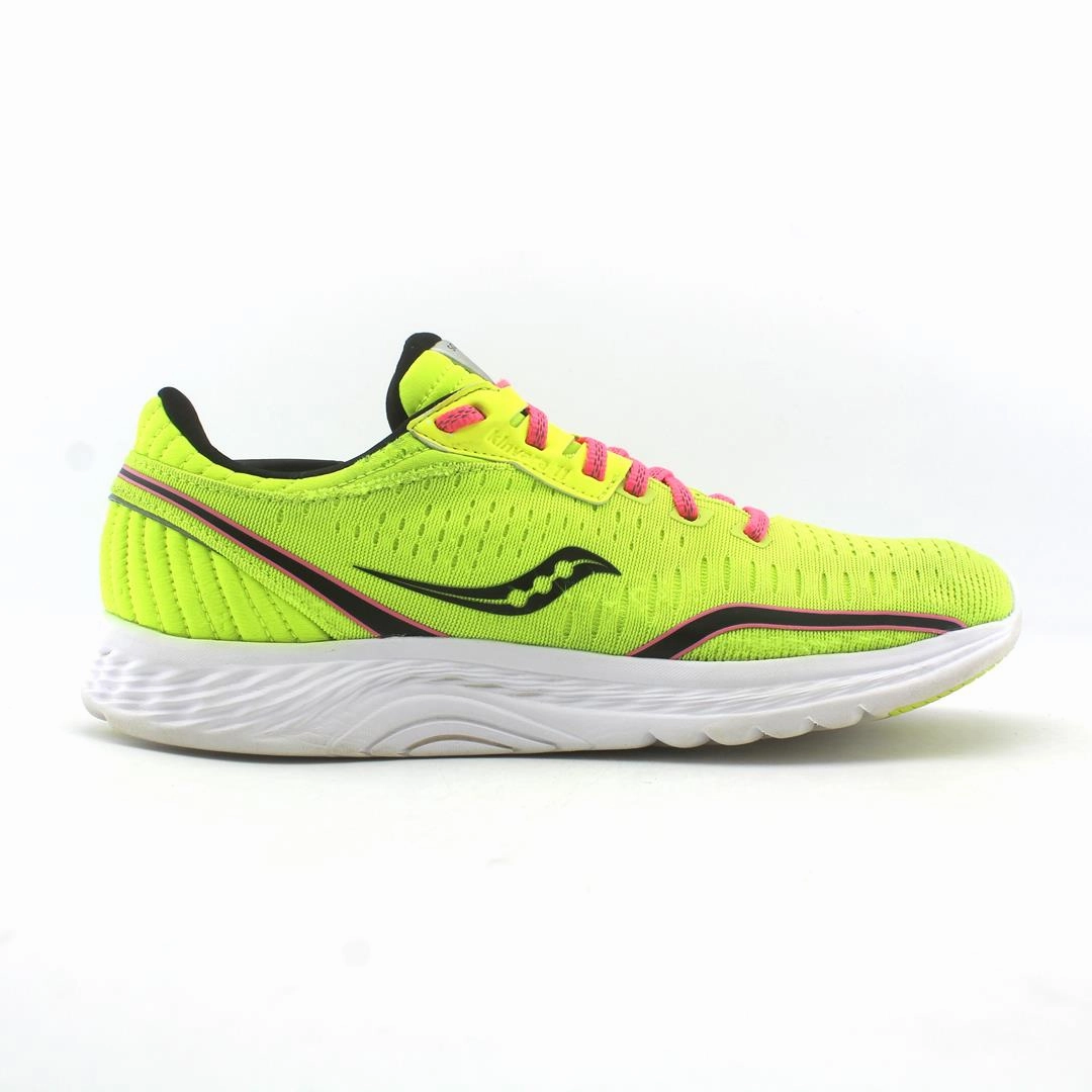 SAUCONY KINVARA 11 Court Shoes For Volleyball