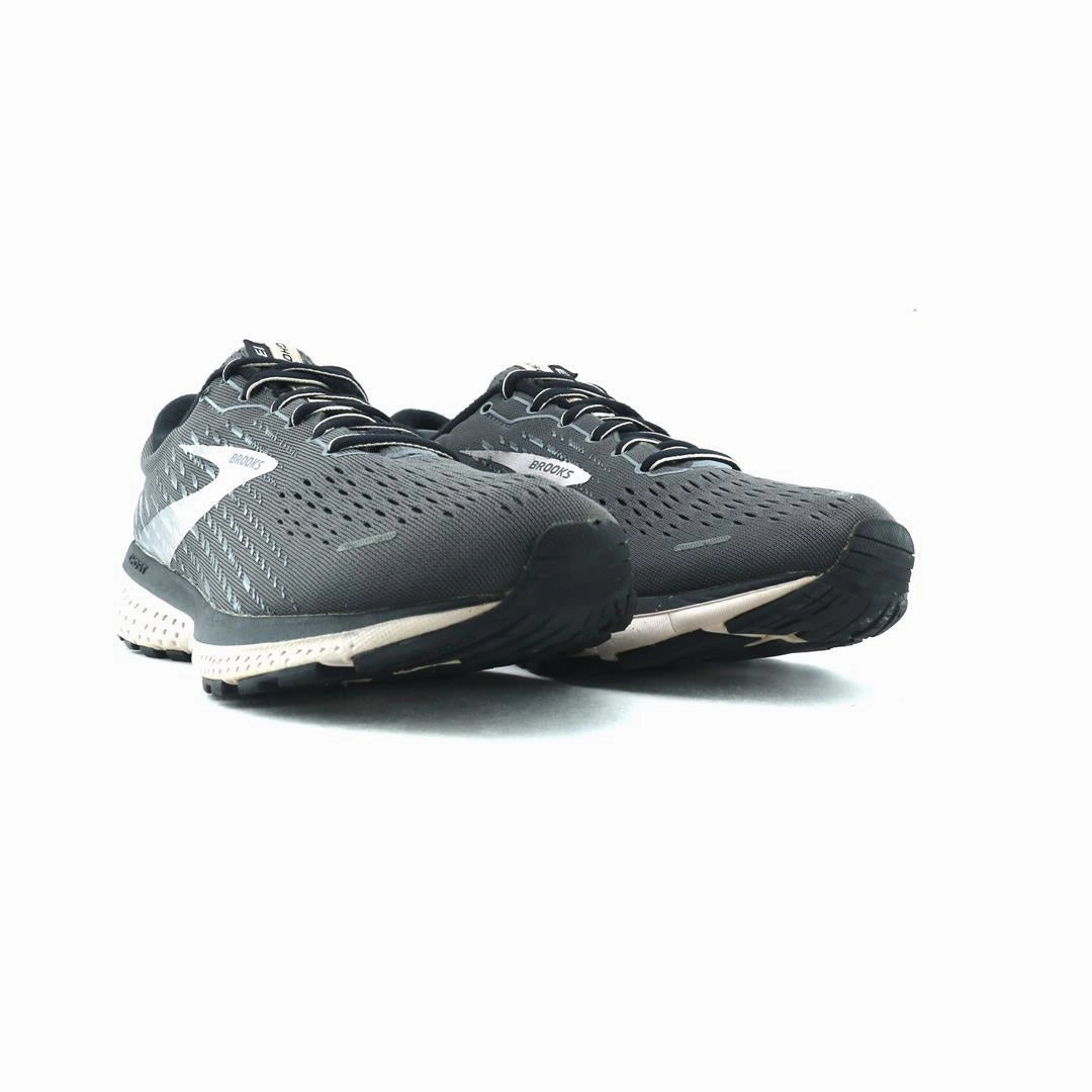 BROOKS GHOST 13 Best Running Shoes For Knee Pain