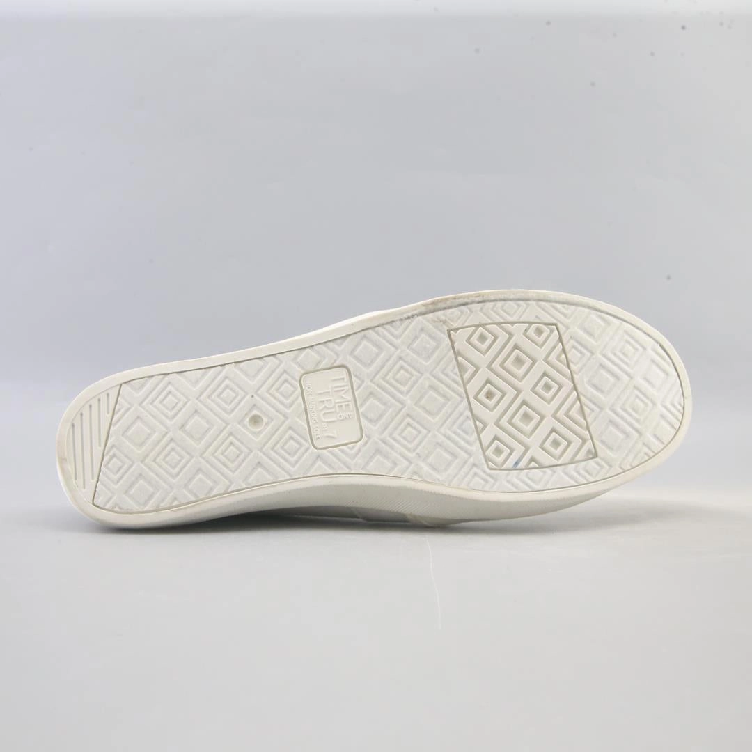 TIME AND TRU . Beach Volleyball Shoes