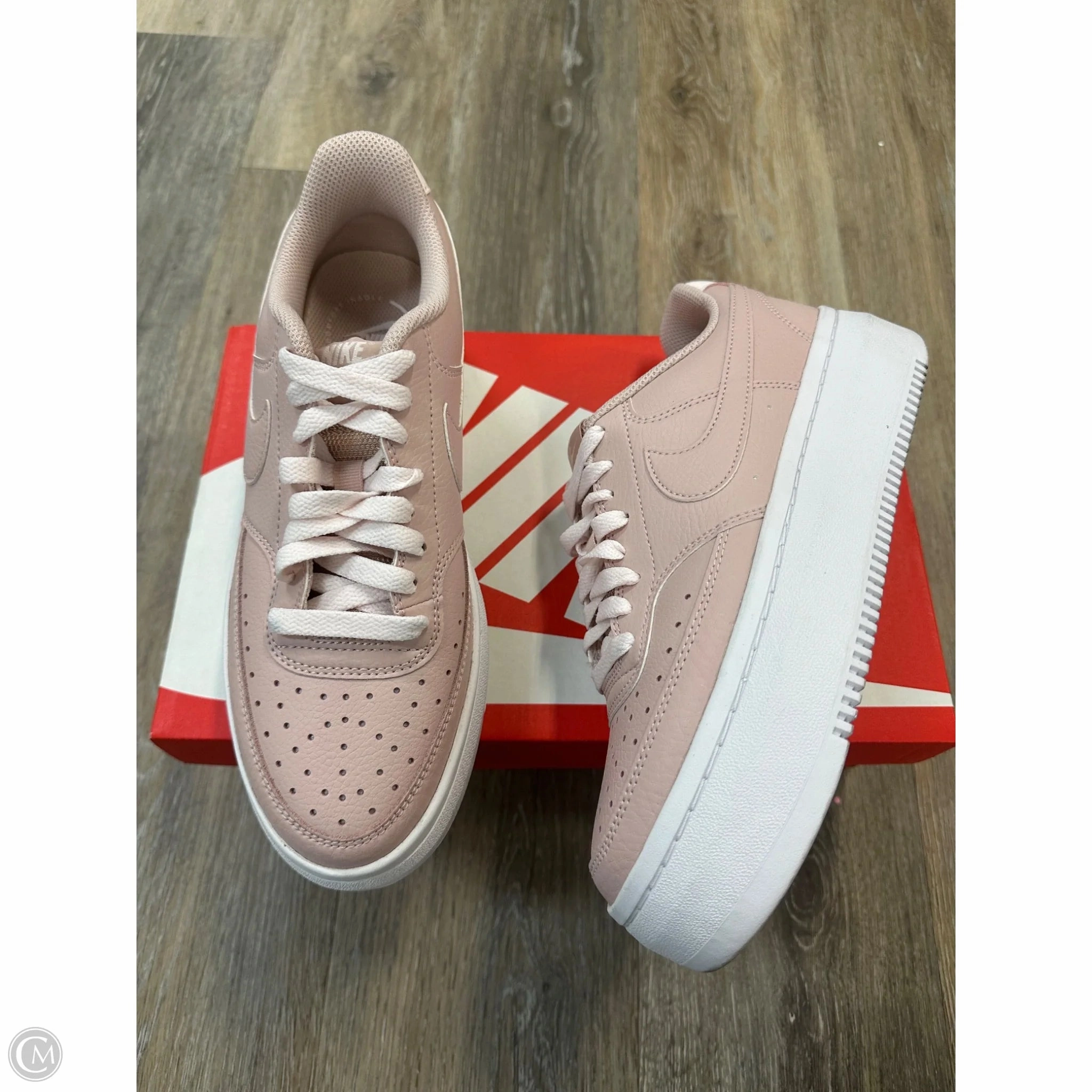Shoes Athletic By Nike In Pink, Size: 8.5 Court Shoes Nike