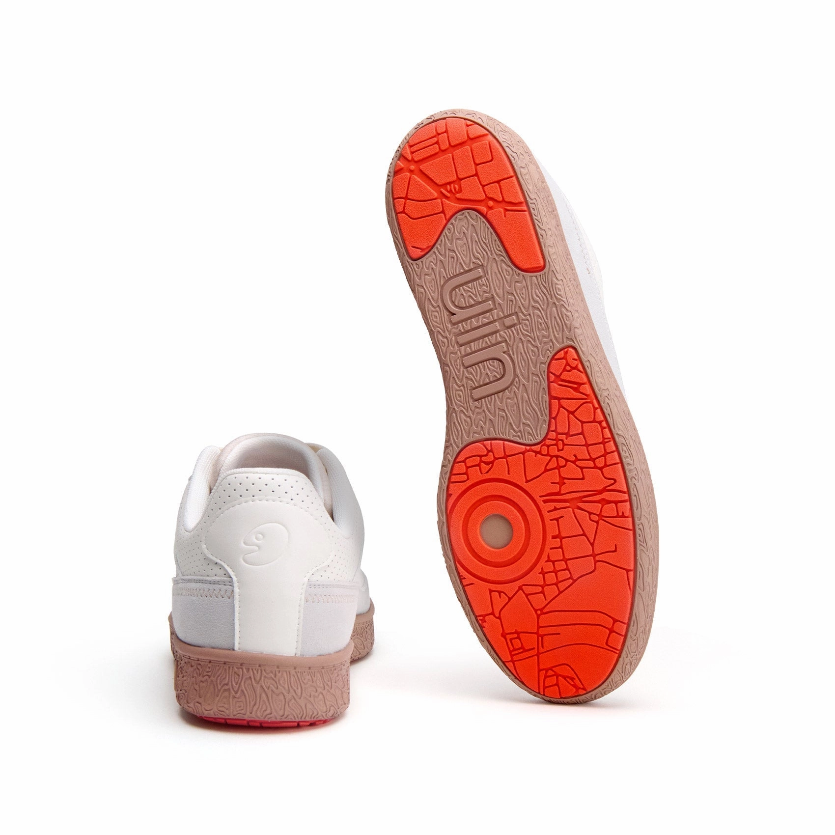 White Smoke Avila III Men Youth Skate Shoes