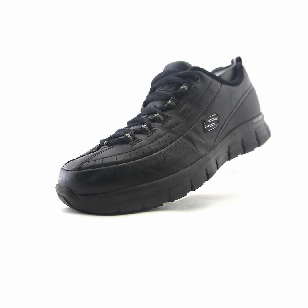 Badminton Shoes For Wide Feet SKECHERS WORK RELAXED FIT: SURE TRACK - TRICKEL