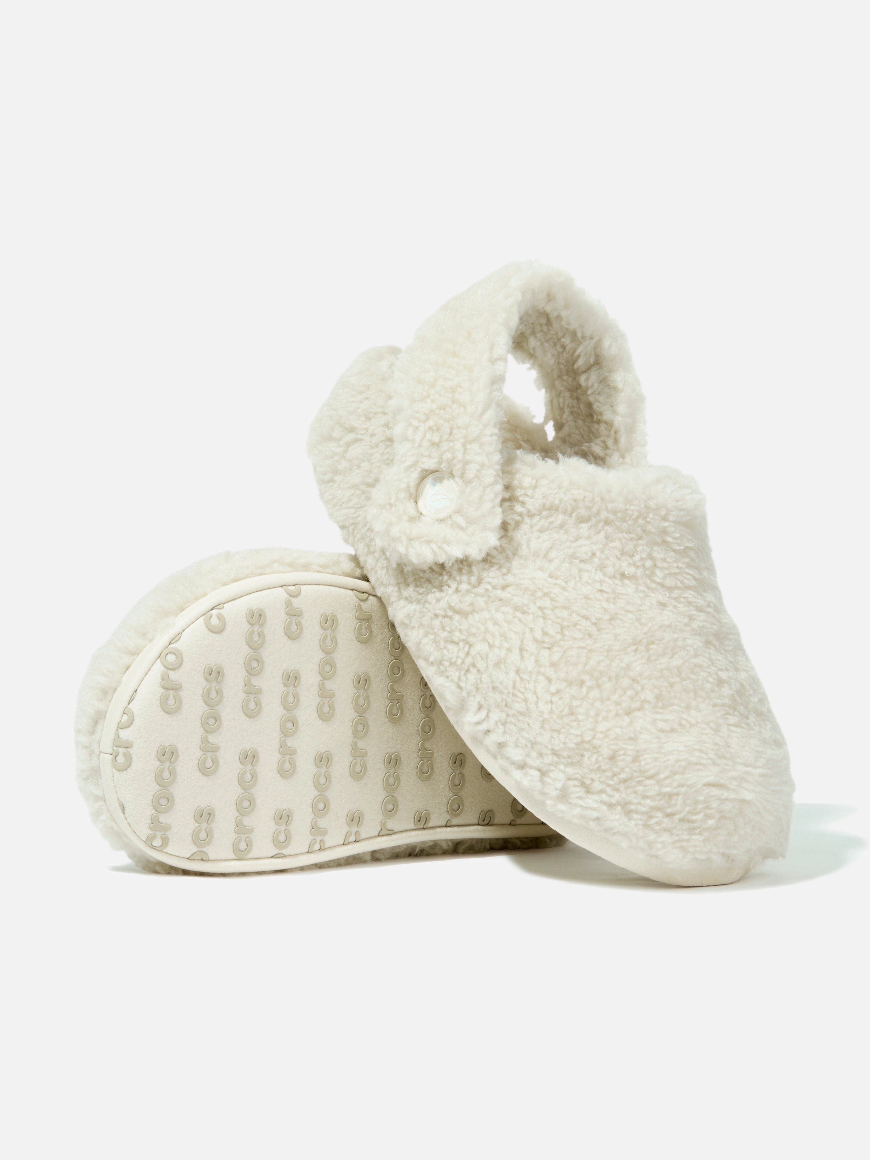Crocs Kids Classic Cozzzy Slipper in Ivory Size House Slippers