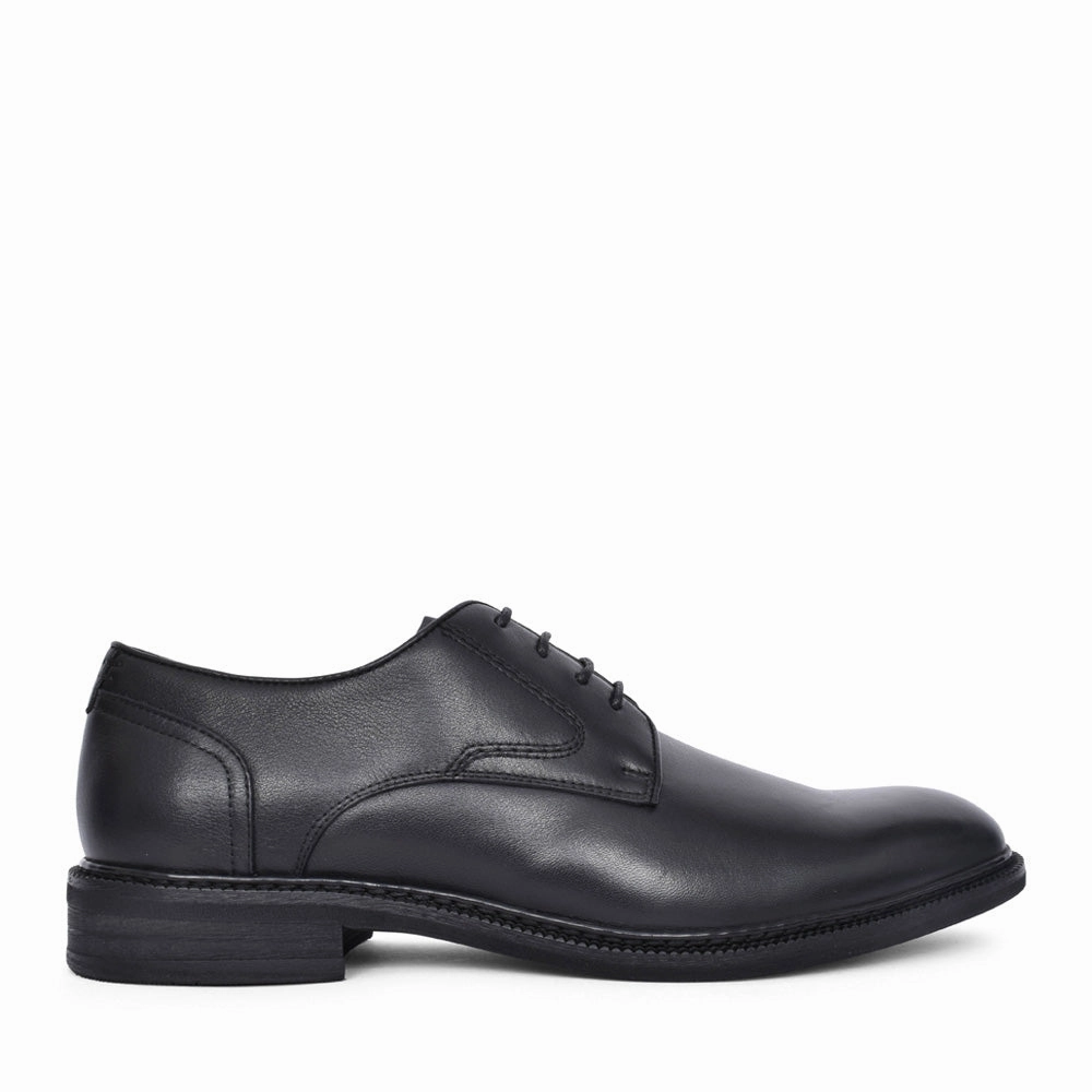 Escape Mens Shoe Gotthand Black Words Associated With Oxfords
