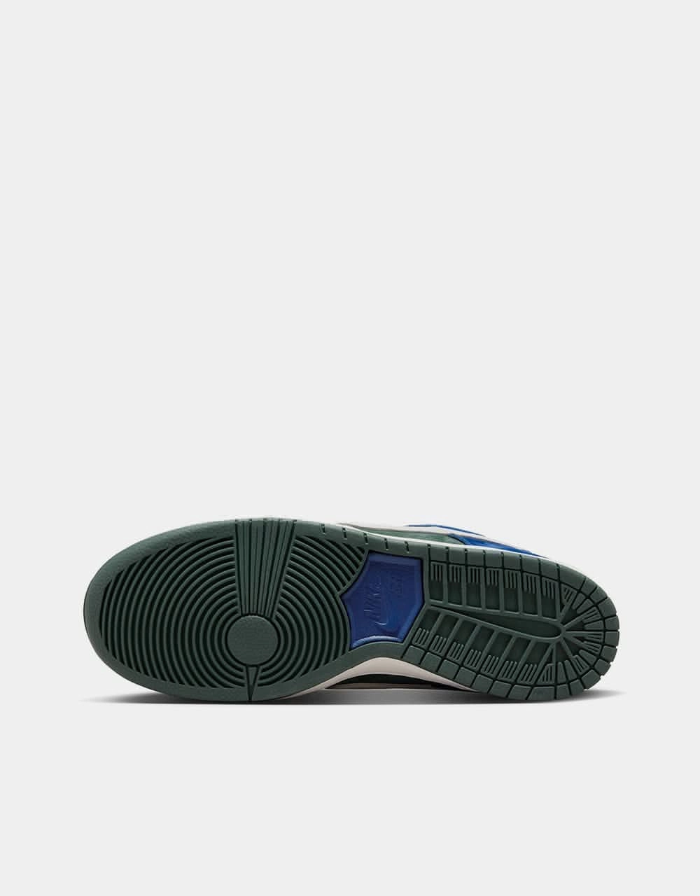Nike Craft Shoes Nike SB 'Wildcard' Dunk Low Pro Skate Shoes - Dark Green/Blue/White
