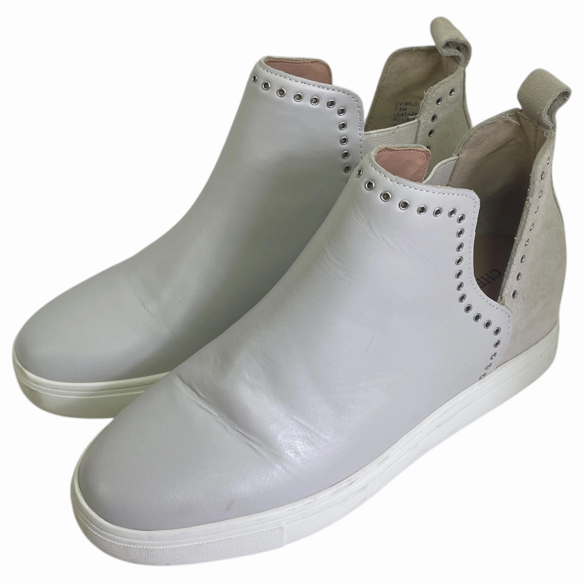 Shoes Flats By Chelsea And Violet In Grey, Size:7.5 Buckled Chelsea Boots