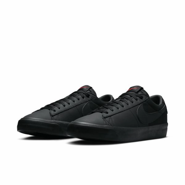 Nike Air Zoom Diamond Elite Turf Baseball Shoes Nike SB Zoom Blazer Low PRO GT ISO "Triple Black" Black - Black - Black