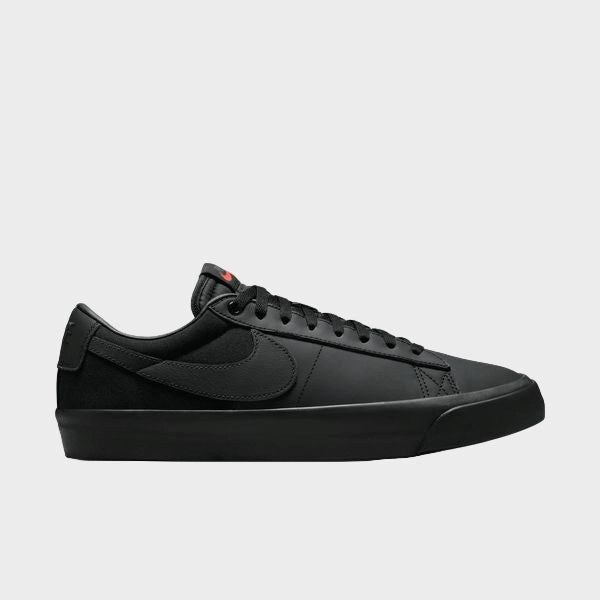 Nike SB Zoom Blazer Low PRO GT ISO "Triple Black" Black - Black - Black Nike Air Zoom Victory Golf Shoes