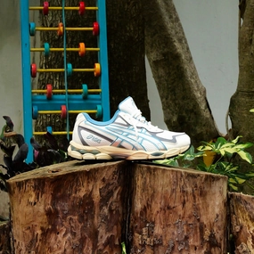 Asics Tennis Shoes Apc Mens Asics Gel-NYC 2055 (Cream/Blue Teal)