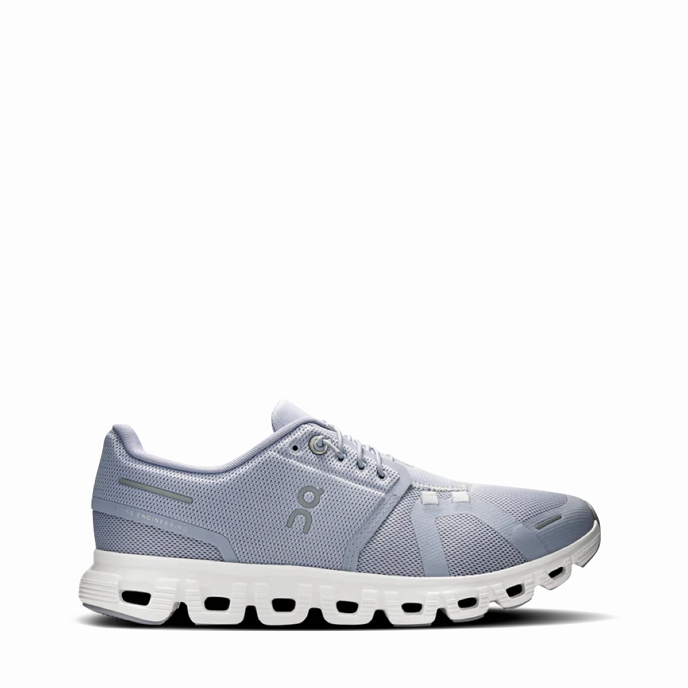 Badminton Shoes Alternative On Women's Cloud 6 Sneaker in Nimbus/White