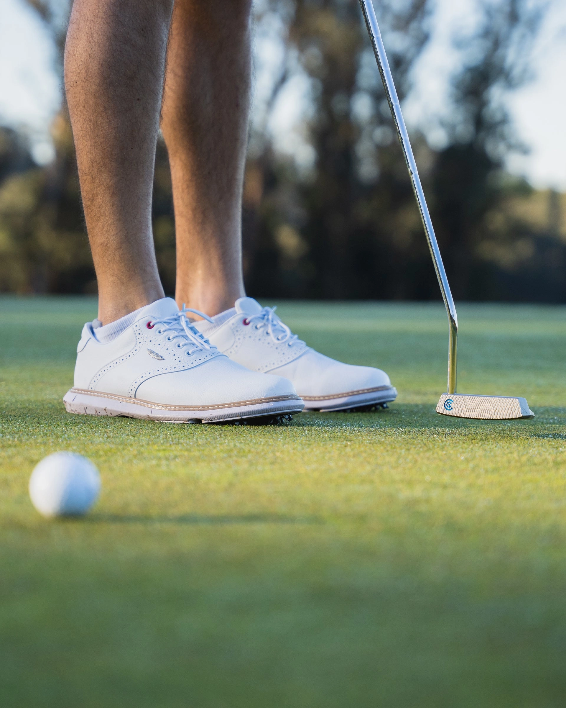 Most Popular Golf Shoes Victory Classic Shoe - White Khaki