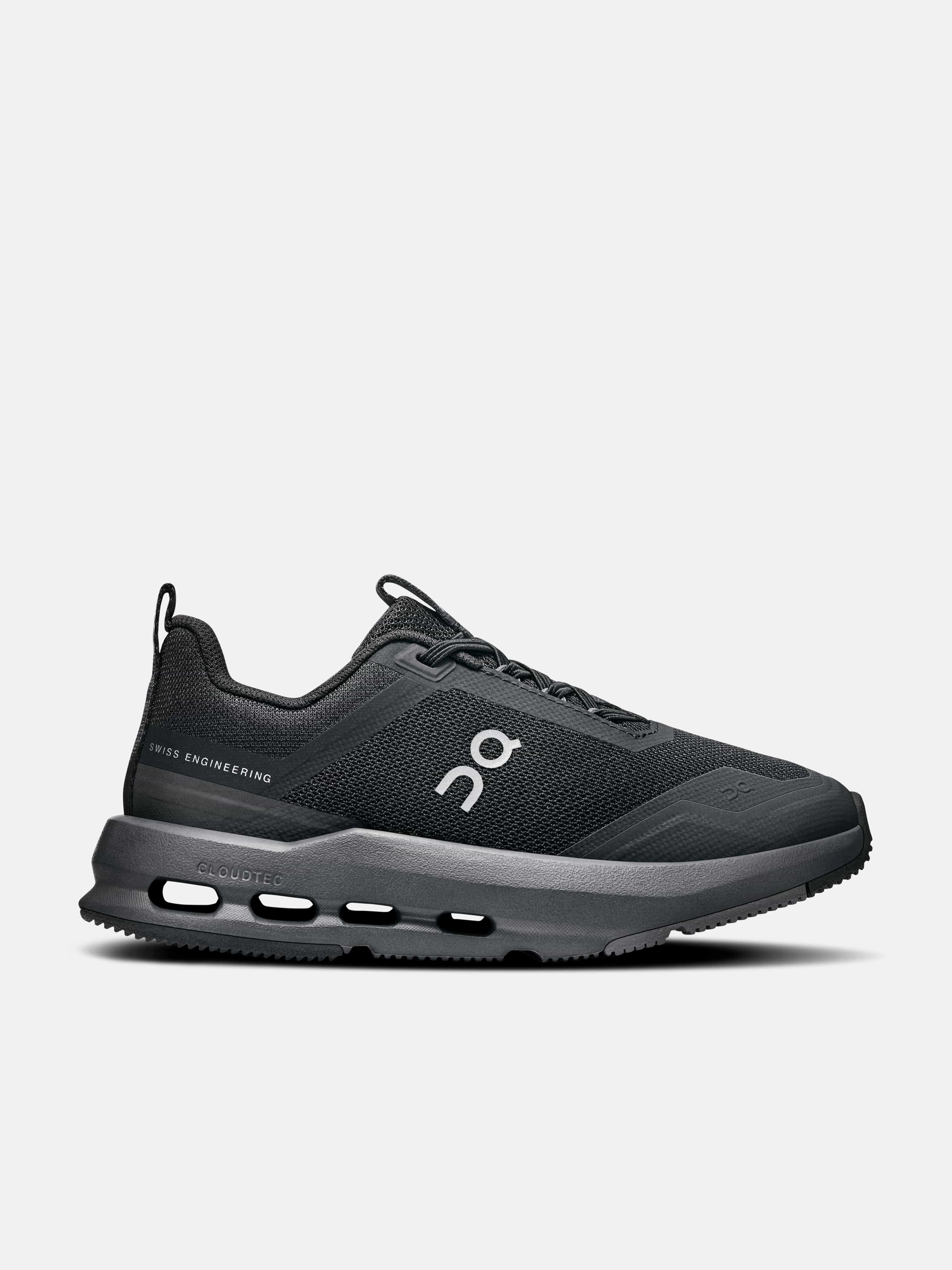 Long Run Running Shoes On Running Kids Cloudnova Trainers in Black