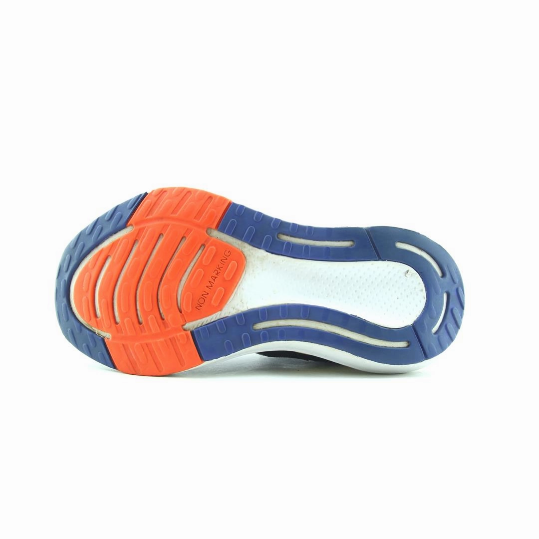 Burberry House Check Rubber Rain Boots ADIDAS  EQ21 RUN BOA