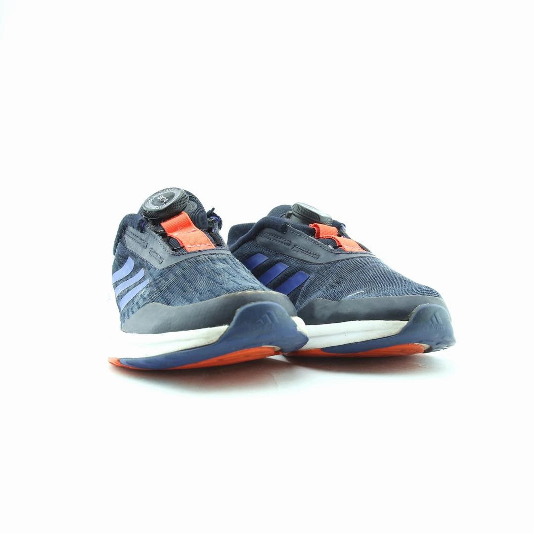 ADIDAS  EQ21 RUN BOA Chicken Wearing Rain Boots