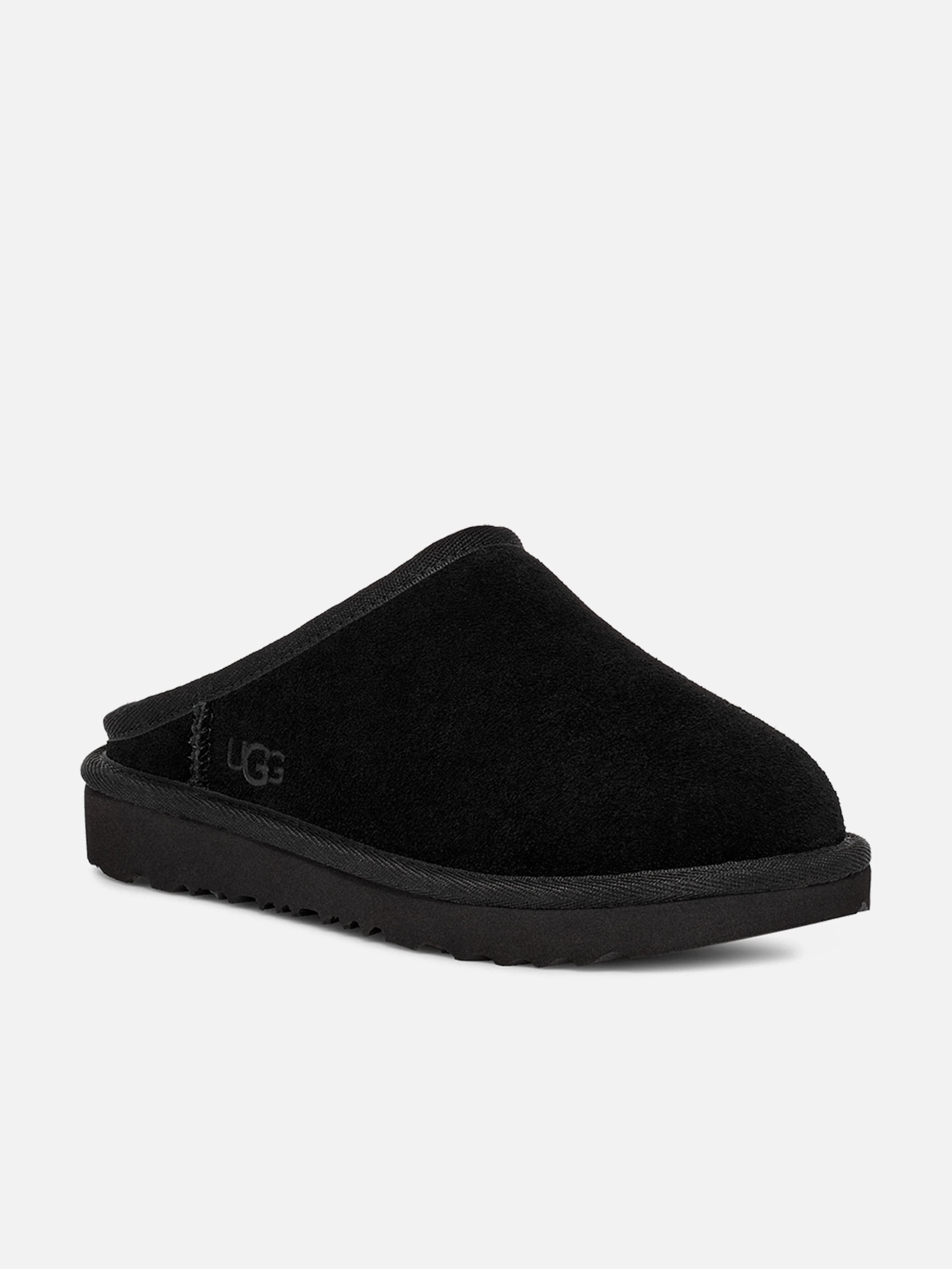 UGG Kids Classic Slip-On in Black Crocs Classic Slippers