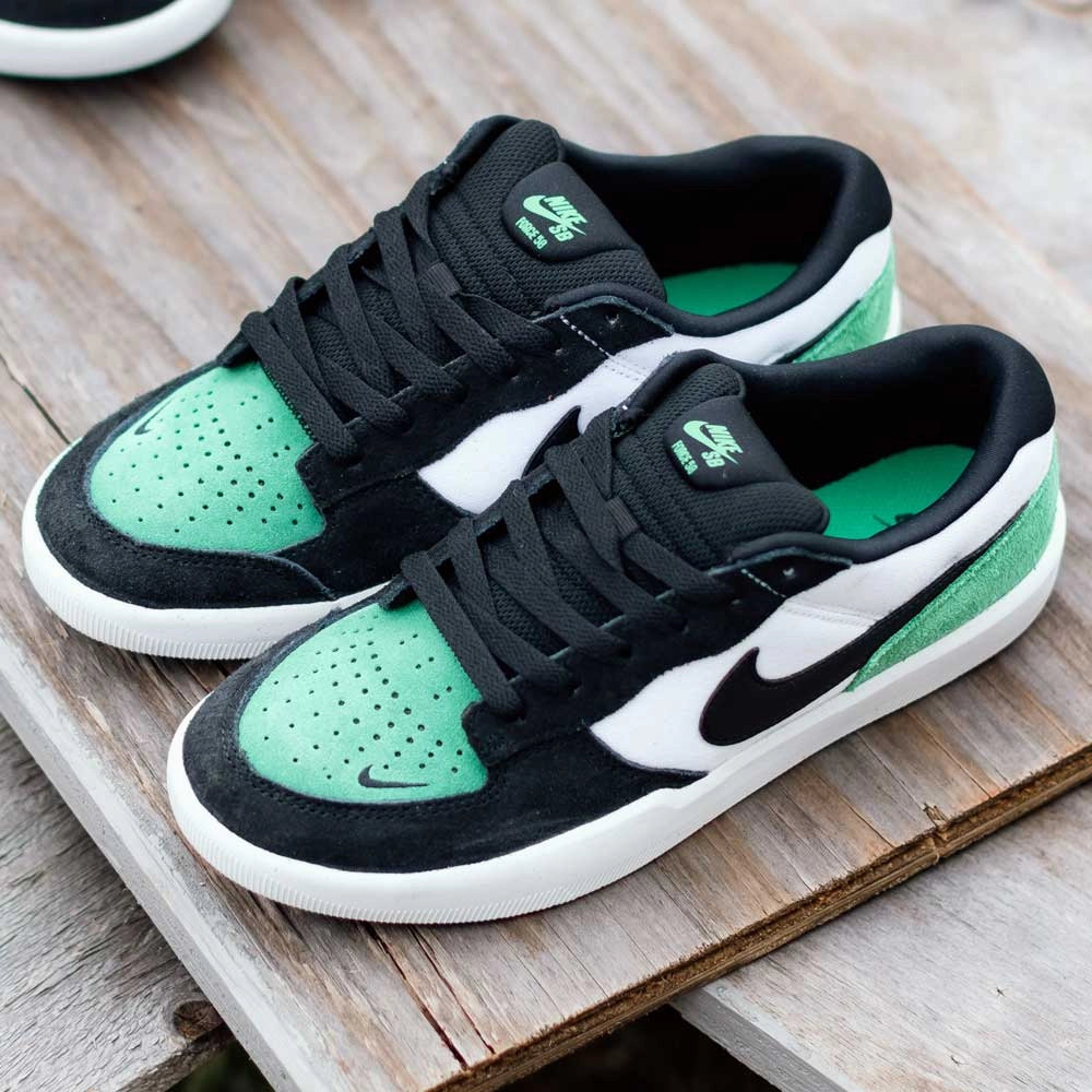 DV5477101 White Black Stadium Green Force 58 Nike SB Suede Skateboarding Shoes Nike Kicks