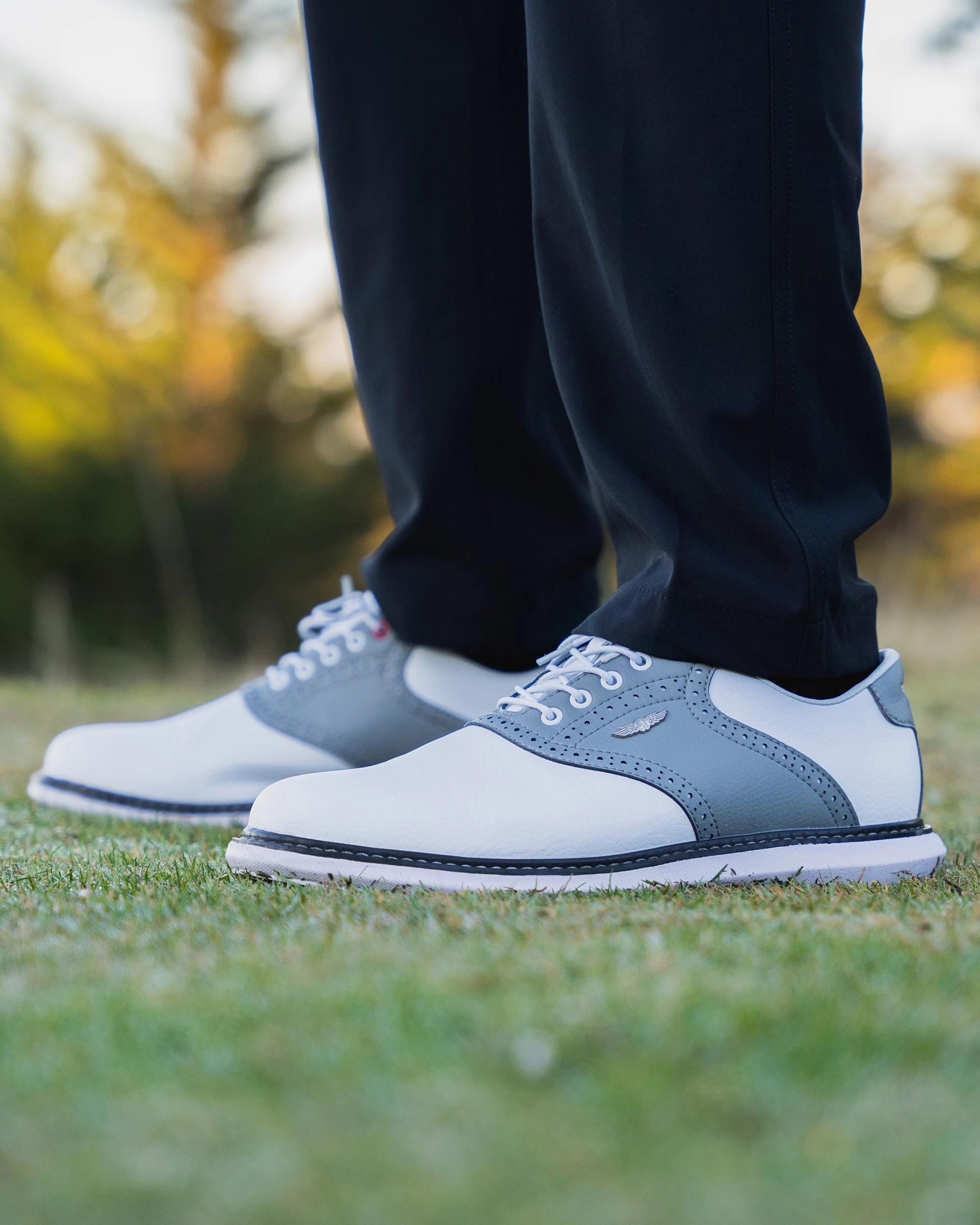 Golf Shoes With Soft Spikes Victory Classic Shoe - White Carbon